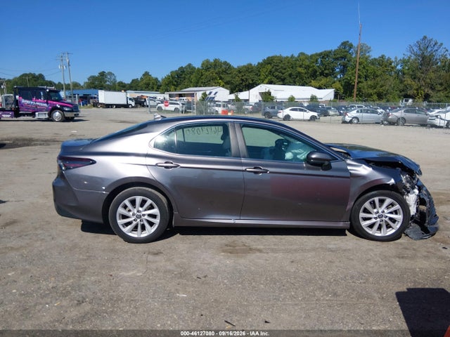 46127080 :رقم المزاد ، 4T1C11AK3PU082188 vin ، 2023 Toyota Camry Le مزاد بيع
