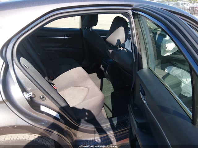 46127080 :رقم المزاد ، 4T1C11AK3PU082188 vin ، 2023 Toyota Camry Le مزاد بيع
