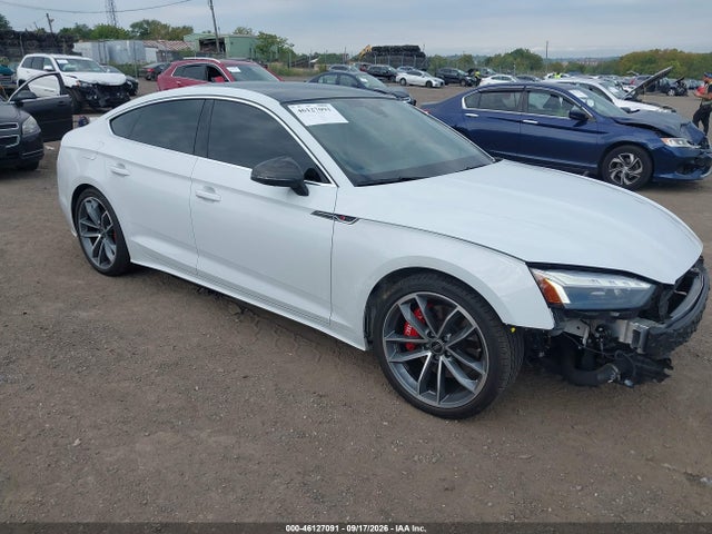 Продаж на аукціоні авто 2024 Audi A5 Sportback Premium Plus 45 Tfsi Quattro S Tronic, vin: WAUFACF51RA108854, номер лоту: 46127091