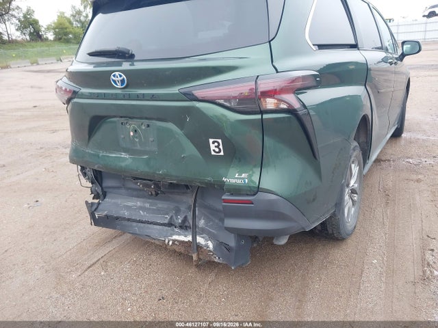 Toyota SIENNA LE 2023 5TDKRKEC8PS140981 Image 19