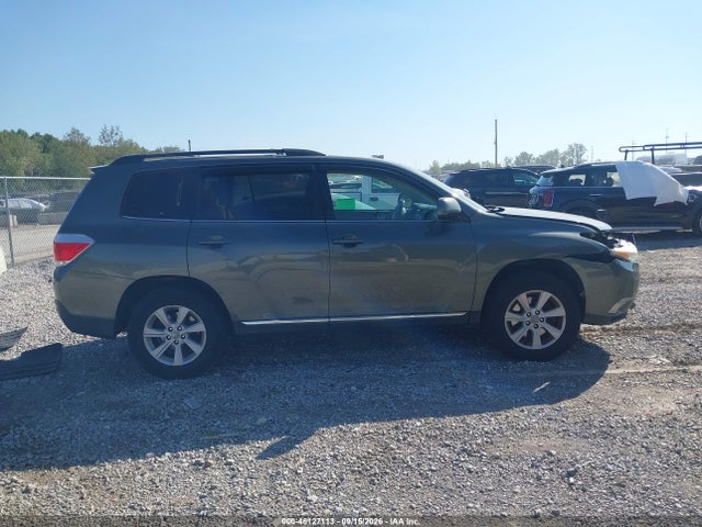 Продаж на аукціоні авто 2013 Toyota Highlander Base Plus V6, vin: 5TDBK3EH1DS196438, номер лоту: 46127113