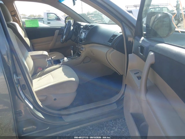 Продаж на аукціоні авто 2013 Toyota Highlander Base Plus V6, vin: 5TDBK3EH1DS196438, номер лоту: 46127113