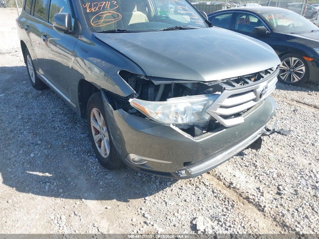 Продаж на аукціоні авто 2013 Toyota Highlander Base Plus V6, vin: 5TDBK3EH1DS196438, номер лоту: 46127113