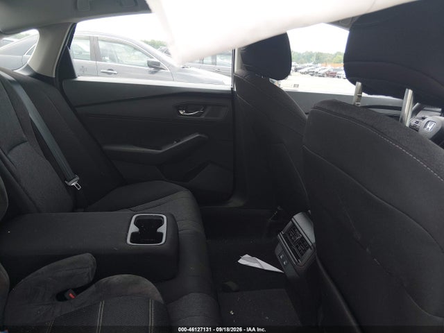 46127131 :رقم المزاد ، 1HGCY1F28SA047327 vin ، 2025 Honda Accord Lx مزاد بيع
