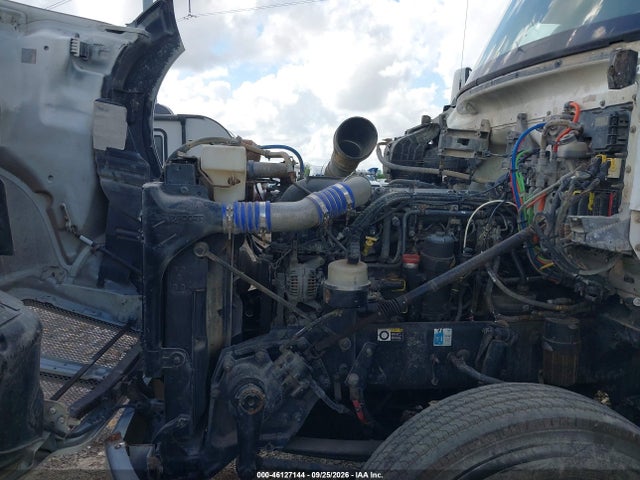 46127144 :رقم المزاد ، 1XKYDP9X0HJ169638 vin ، 2017 Kenworth T680 مزاد بيع
