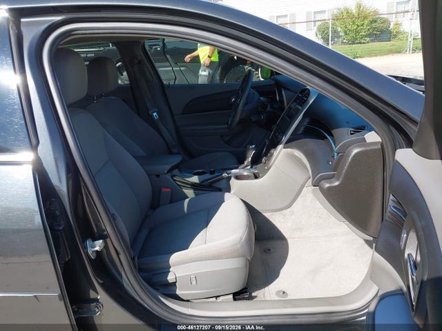 46127207 :رقم المزاد ، 1G11B5SL5EF225837 vin ، 2014 Chevrolet Malibu 1ls مزاد بيع