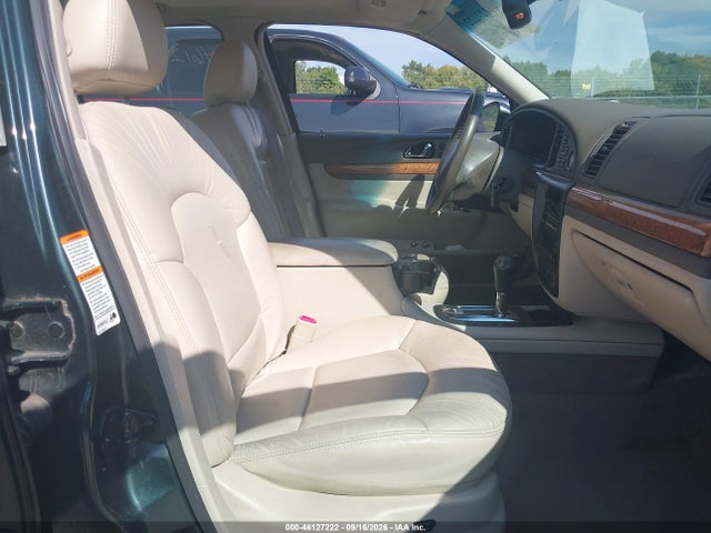 Продажа на аукционе авто 2002 Lincoln Continental, vin: 1LNHM97V42Y651502, номер лота: 46127222