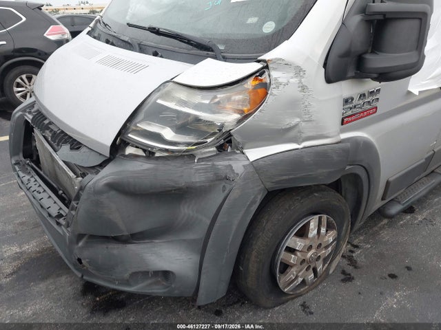 46127227 :رقم المزاد ، 3C6TRVDG9FE513813 vin ، 2015 Ram Promaster 2500 High Roof مزاد بيع
