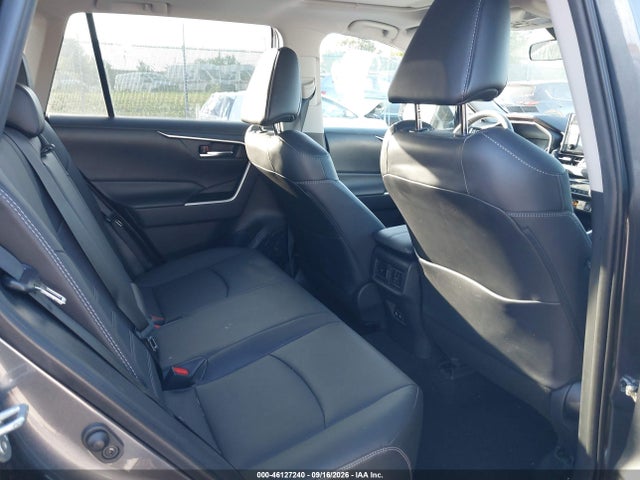 46127240 :رقم المزاد ، 2T3A1RFV7KC028984 vin ، 2019 Toyota Rav4 Xle Premium مزاد بيع