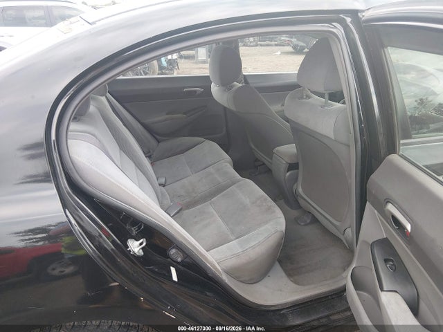 Продажа на аукционе авто 2010 Honda Civic Lx, vin: 2HGFA1F52AH585937, номер лота: 46127300