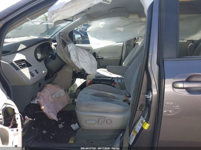 Продаж на аукціоні авто 2014 Toyota Sienna Le V6 8 Passenger, vin: 5TDKK3DC0ES444573, номер лоту: 46127338