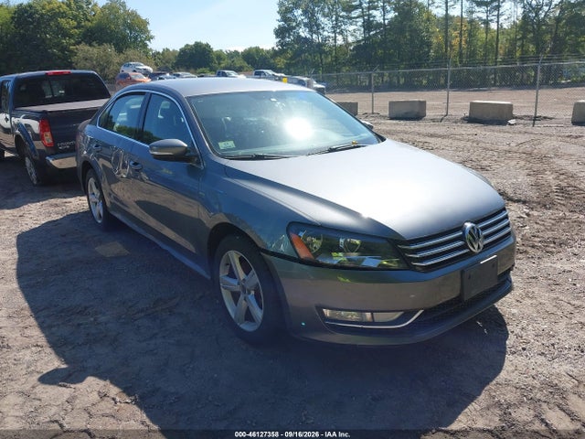 2015 Volkswagen Passat 1.8t Limited Edition მანქანა იყიდება აუქციონზე, vin: 1VWAT7A34FC099858, აუქციონის ნომერი: 46127358