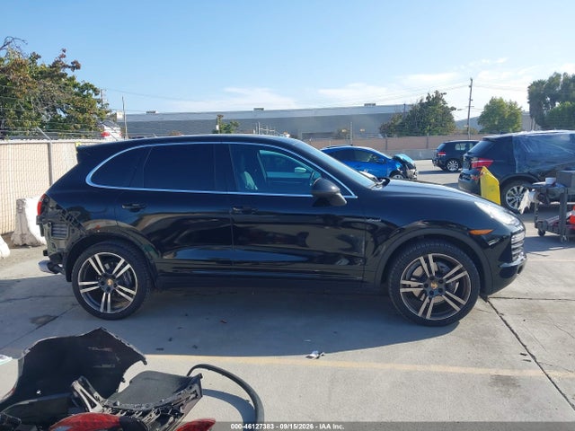 2014 Porsche Cayenne Diesel მანქანა იყიდება აუქციონზე, vin: WP1AF2A29ELA36241, აუქციონის ნომერი: 46127383