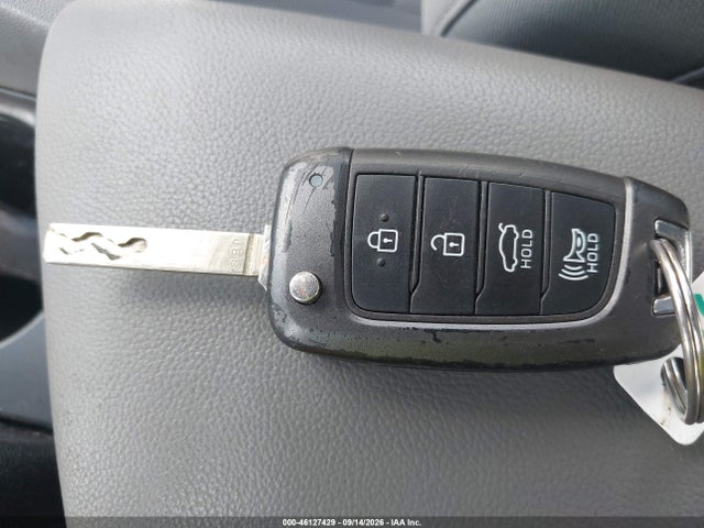 46127429 :رقم المزاد ، 5NPLL4AGXMH047052 vin ، 2021 Hyundai Elantra Se مزاد بيع