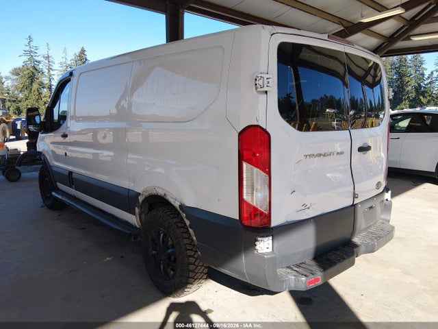 Ford Transit-250 2015 1FTNR1ZM4FKB03118 Image 3