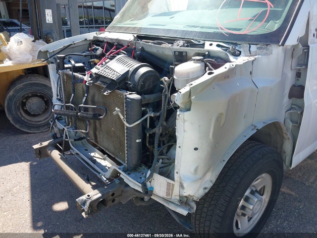 Chevrolet Express 2500 Work Van 2017 1GCWGAFF3H1105046 Image 6