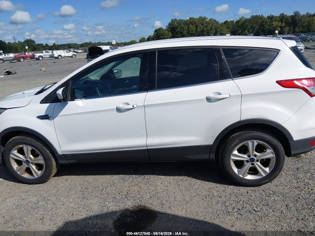 46127548 :رقم المزاد ، 1FMCU0GX7FUB46073 vin ، 2015 Ford Escape Se مزاد بيع