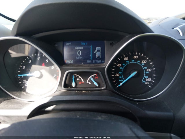 46127548 :رقم المزاد ، 1FMCU0GX7FUB46073 vin ، 2015 Ford Escape Se مزاد بيع