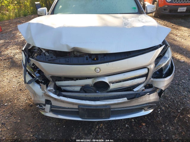 46127552 :رقم المزاد ، WDCTG4GB3GJ258986 vin ، 2016 Mercedes-benz Gla 250 4matic مزاد بيع