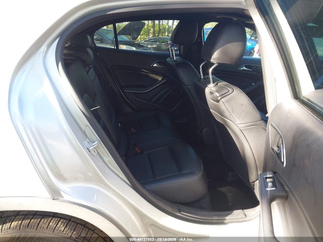 46127552 :رقم المزاد ، WDCTG4GB3GJ258986 vin ، 2016 Mercedes-benz Gla 250 4matic مزاد بيع