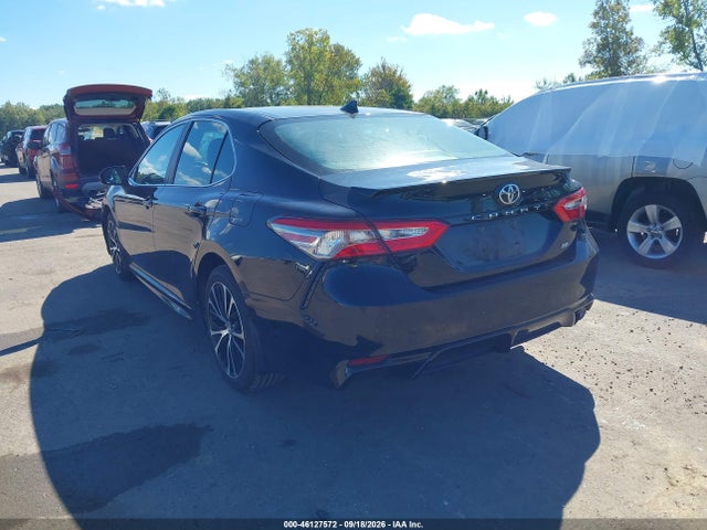 2019 Toyota Camry Se მანქანა იყიდება აუქციონზე, vin: 4T1B11HK2KU264295, აუქციონის ნომერი: 46127572