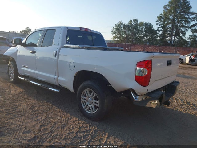 46127576 :رقم المزاد ، 5TFRM5F12GX105195 vin ، 2016 Toyota Tundra Sr5 4.6l V8 مزاد بيع