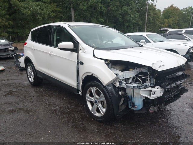 Продажа на аукционе авто 2016 Ford Escape Se, vin: 1FMCU9GX7GUB31577, номер лота: 46127579