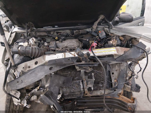 46127580 :رقم المزاد ، 4M2ZU86P4YUJ49296 vin ، 2000 Mercury Mountaineer مزاد بيع