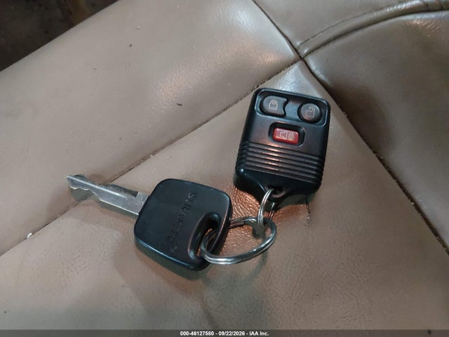 46127580 :رقم المزاد ، 4M2ZU86P4YUJ49296 vin ، 2000 Mercury Mountaineer مزاد بيع