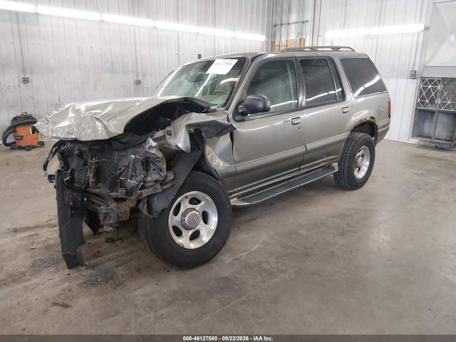 46127580 :رقم المزاد ، 4M2ZU86P4YUJ49296 vin ، 2000 Mercury Mountaineer مزاد بيع