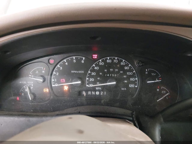 46127580 :رقم المزاد ، 4M2ZU86P4YUJ49296 vin ، 2000 Mercury Mountaineer مزاد بيع