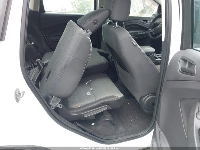 46127591 :رقم المزاد ، 1FMCU0F73HUE29610 vin ، 2017 Ford Escape S مزاد بيع
