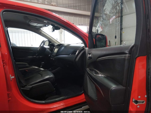 46127658 :رقم المزاد ، 3C4PDDGG2KT811012 vin ، 2019 Dodge Journey Crossroad Awd مزاد بيع