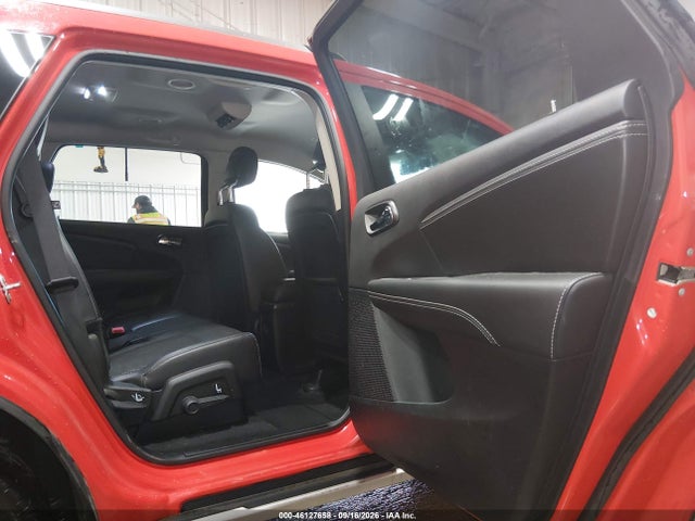 46127658 :رقم المزاد ، 3C4PDDGG2KT811012 vin ، 2019 Dodge Journey Crossroad Awd مزاد بيع