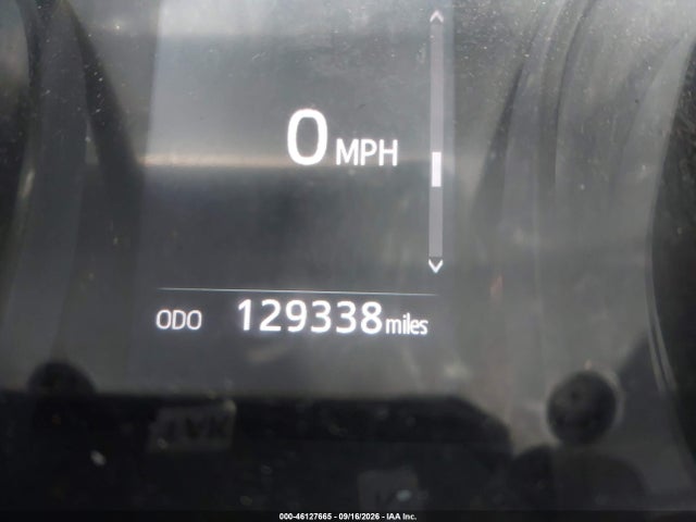 46127665 :رقم المزاد ، 4T1B11HK3JU574941 vin ، 2018 Toyota Camry Se مزاد بيع
