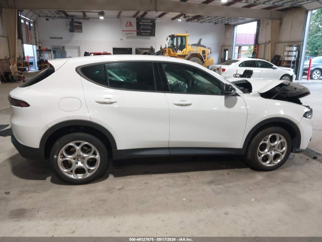 Продажа на аукционе авто 2024 Alfa Romeo Tonale Sprint Eawd, vin: ZASPATAW9R3068037, номер лота: 46127675