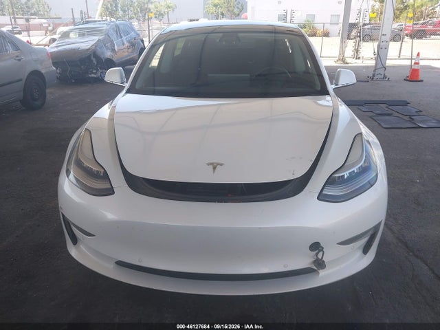 2018 Tesla Model 3 მანქანა იყიდება აუქციონზე, vin: 5YJ3E1EA6JF162143, აუქციონის ნომერი: 46127684