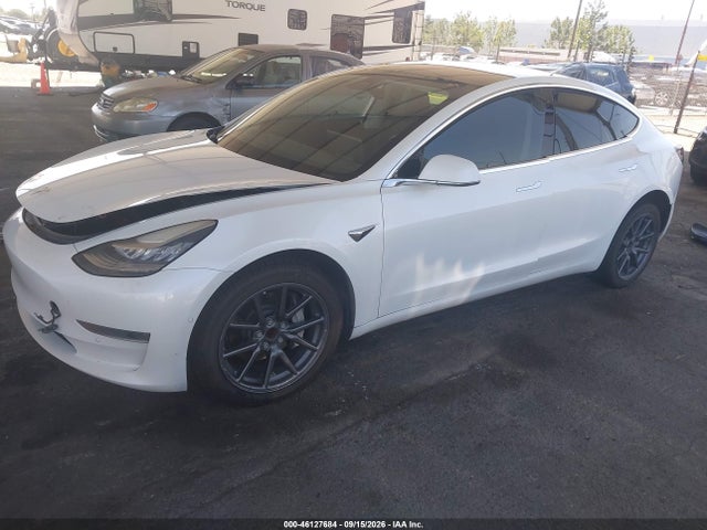 2018 Tesla Model 3 მანქანა იყიდება აუქციონზე, vin: 5YJ3E1EA6JF162143, აუქციონის ნომერი: 46127684