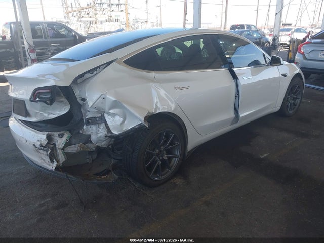 2018 Tesla Model 3 მანქანა იყიდება აუქციონზე, vin: 5YJ3E1EA6JF162143, აუქციონის ნომერი: 46127684