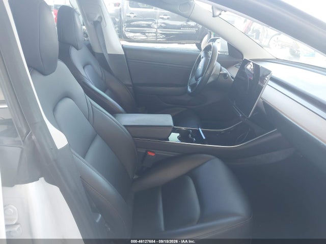 2018 Tesla Model 3 მანქანა იყიდება აუქციონზე, vin: 5YJ3E1EA6JF162143, აუქციონის ნომერი: 46127684