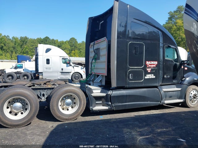 46127697 :رقم المزاد ، 1XKYD49X8JJ183324 vin ، 2018 Kenworth T680 مزاد بيع