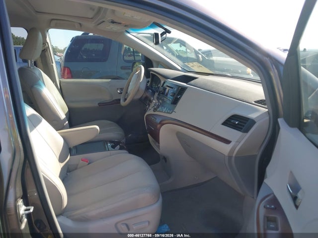 Продажа на аукционе авто 2013 Toyota Sienna Xle V6 8 Passenger, vin: 5TDYK3DC8DS298867, номер лота: 46127768