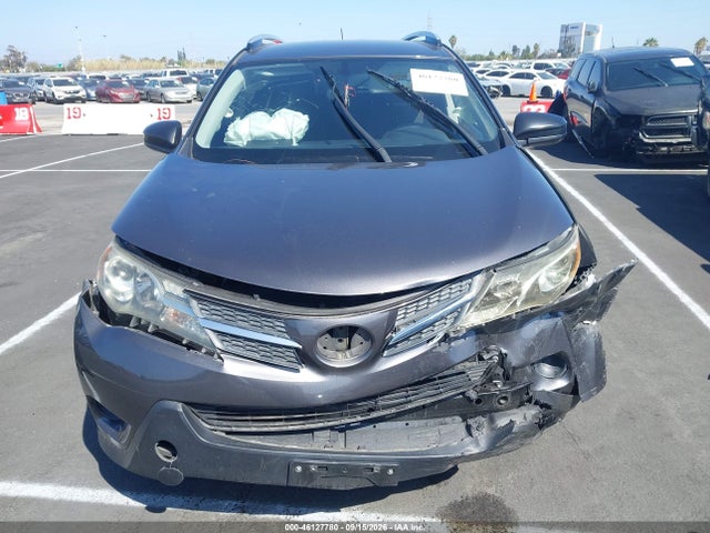 Toyota RAV4 LE 2014 JTMZFREV1EJ021245 Image 11