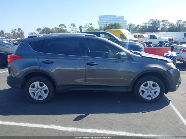 Toyota RAV4 LE 2014 JTMZFREV1EJ021245 Image 12