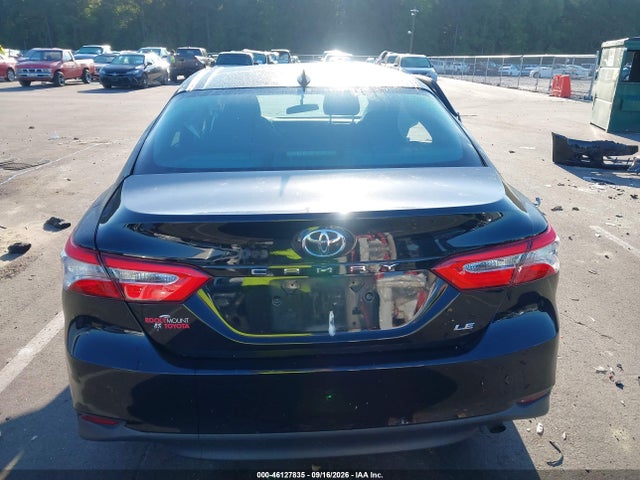 46127835 :رقم المزاد ، 4T1B11HK4KU708552 vin ، 2019 Toyota Camry Le مزاد بيع