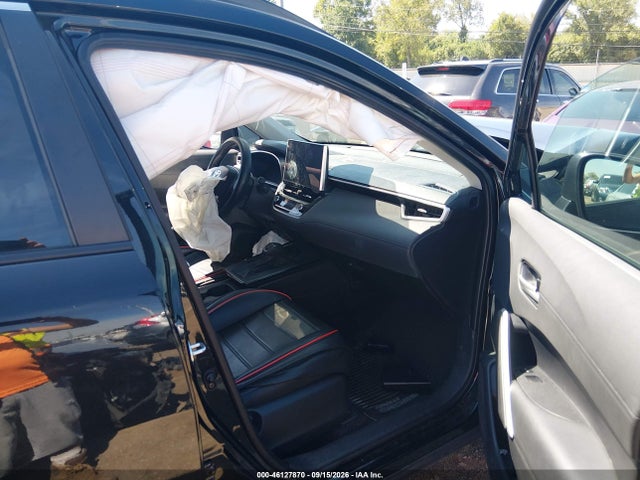 46127870 :رقم المزاد ، 7MUEAAAG5TV155655 vin ، 2026 Toyota Corolla Cross Xle مزاد بيع