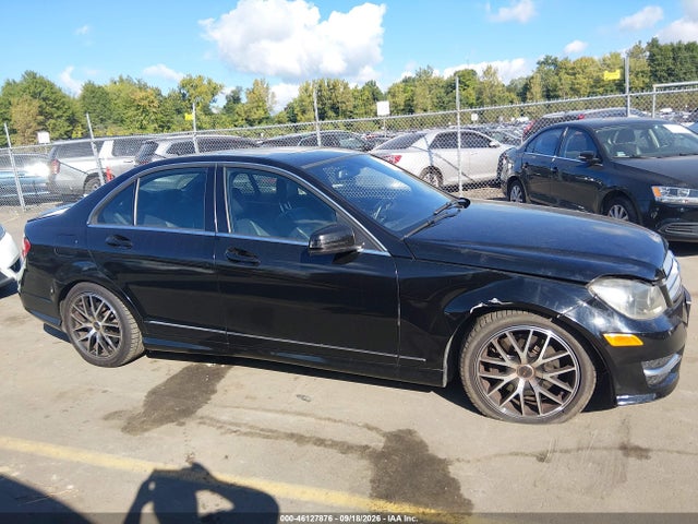 Продажа на аукционе авто 2013 Mercedes-benz C 300 Sport 4matic, vin: WDDGF8AB5DR279657, номер лота: 46127876