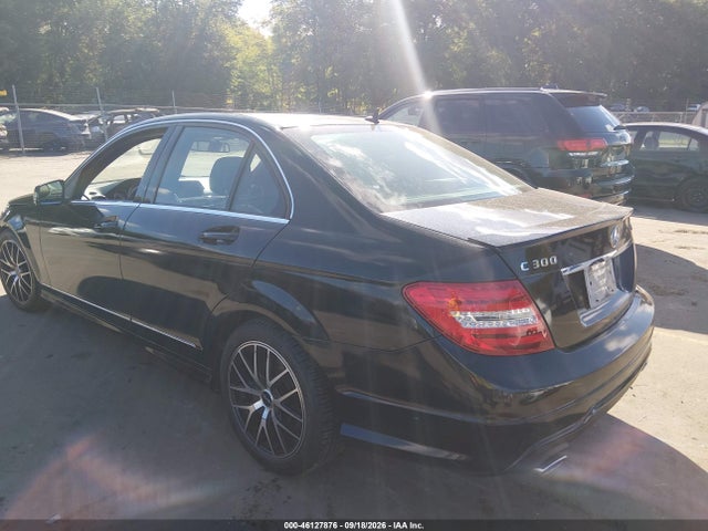 Продажа на аукционе авто 2013 Mercedes-benz C 300 Sport 4matic, vin: WDDGF8AB5DR279657, номер лота: 46127876