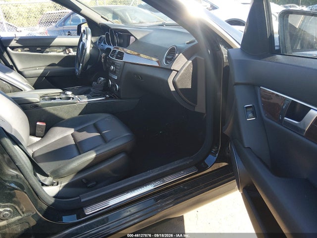 Продажа на аукционе авто 2013 Mercedes-benz C 300 Sport 4matic, vin: WDDGF8AB5DR279657, номер лота: 46127876