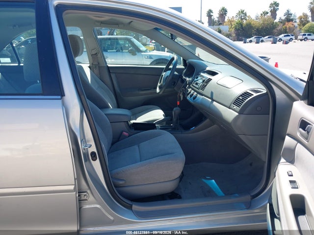 Продажа на аукционе авто 2004 Toyota Camry Le, vin: 4T1BE32K64U375377, номер лота: 46127881